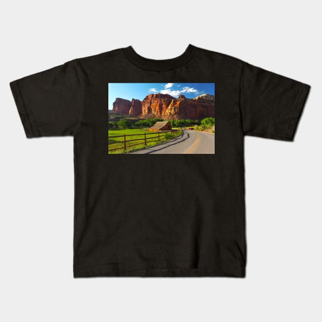 Capitol Reef Kids T-Shirt by algill